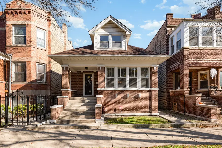 2113 N Avers Avenue, Chicago, IL 60647 - Image #2