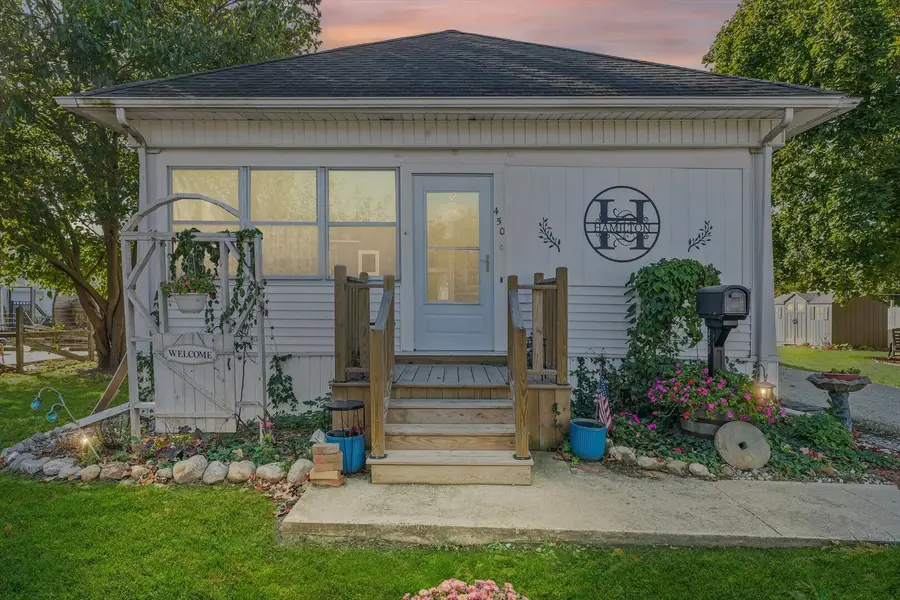 450 E Pine Street, Paxton, IL 60957 - Image #2