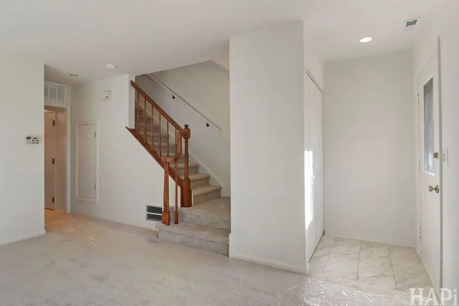 1508 Pebblecreek Drive, Glenview, IL 60025 - Image #3