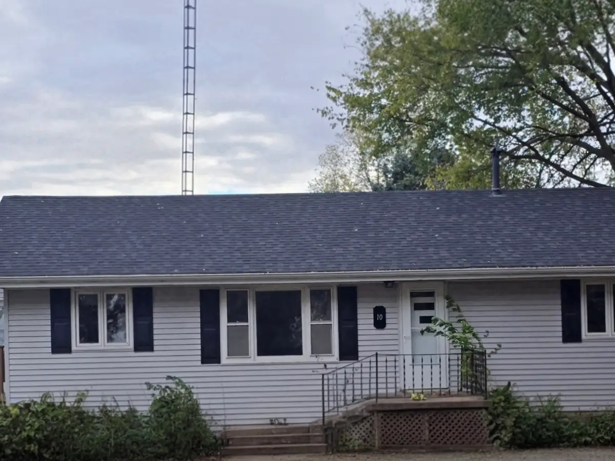 10 E Piper City Street, Piper City, IL 60959 - Image #1