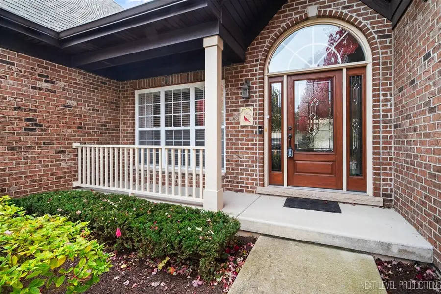 38W533 Berquist Drive, Geneva, IL 60134 - Image #2