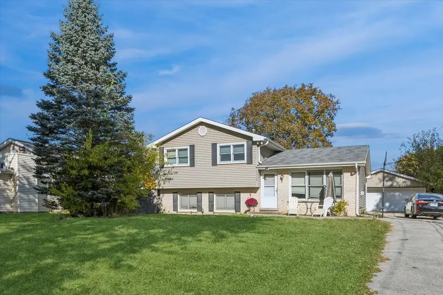 26W250 Case Street, Naperville, IL 60563 - Image #3