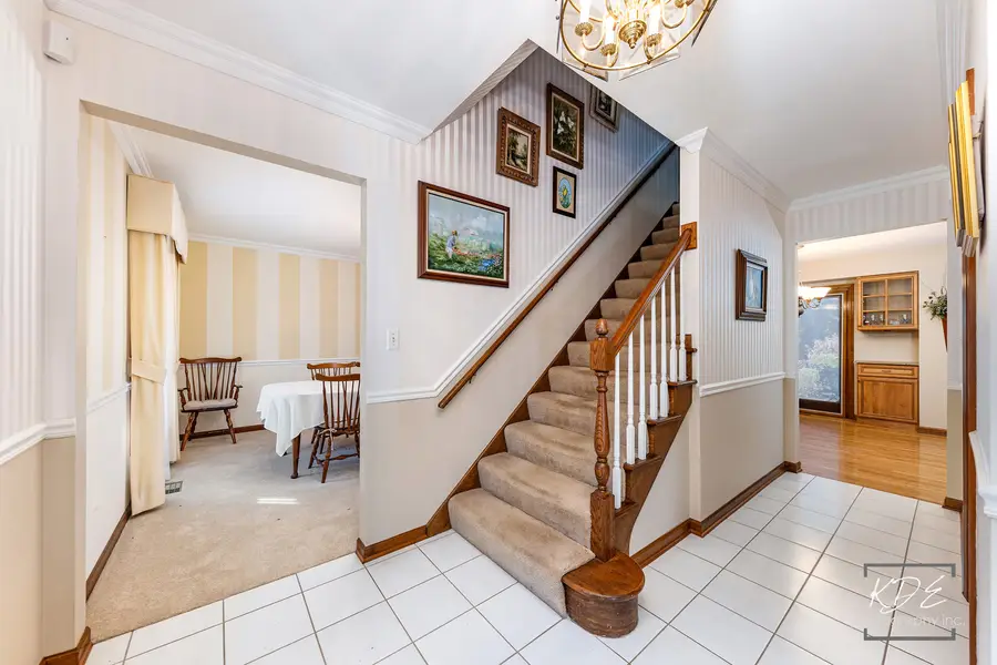 923 Tim Tam Circle, Naperville, IL 60540 - Image #2