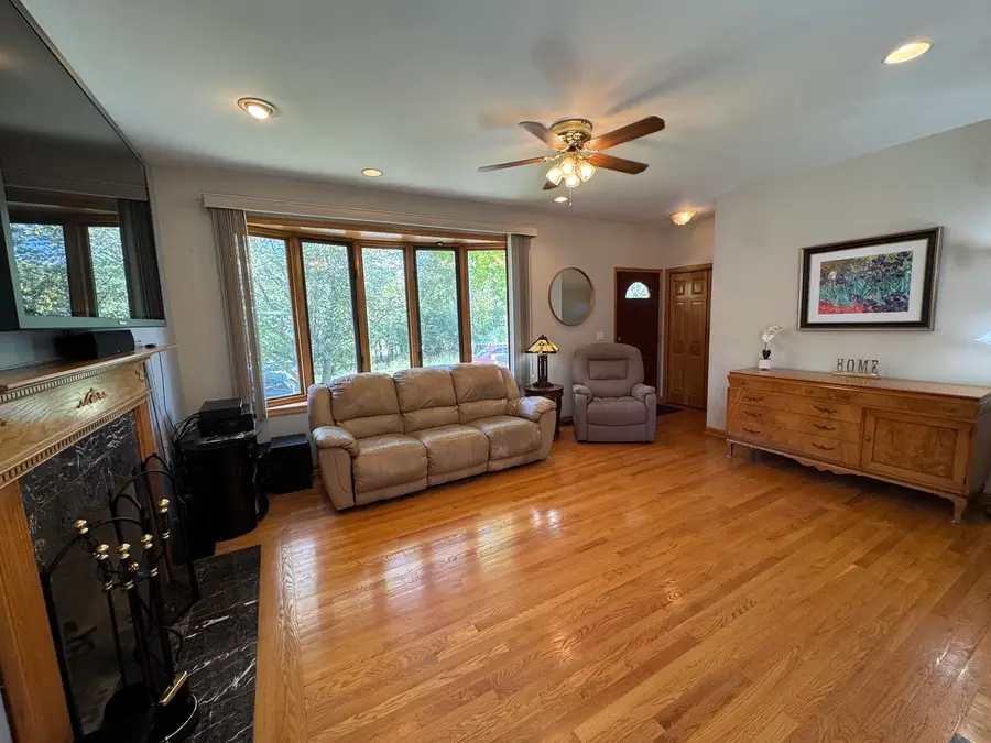 3541 N Pontiac Avenue, Chicago, IL 60634 - Image #3