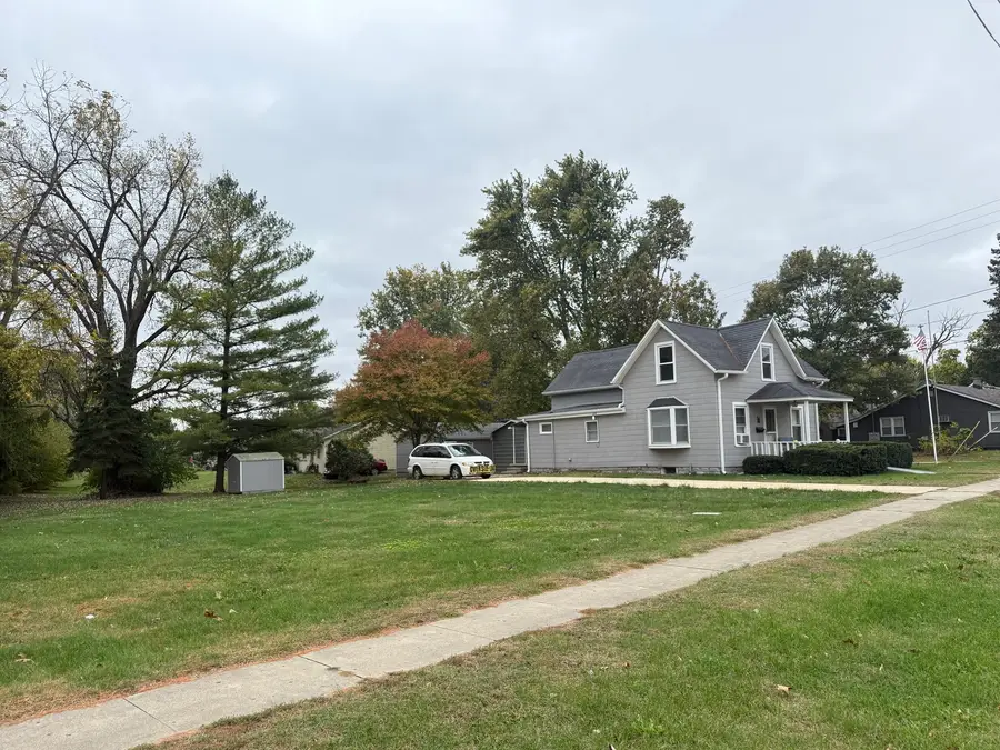 1 E Main Street, Amboy, IL 61310 - Image #3