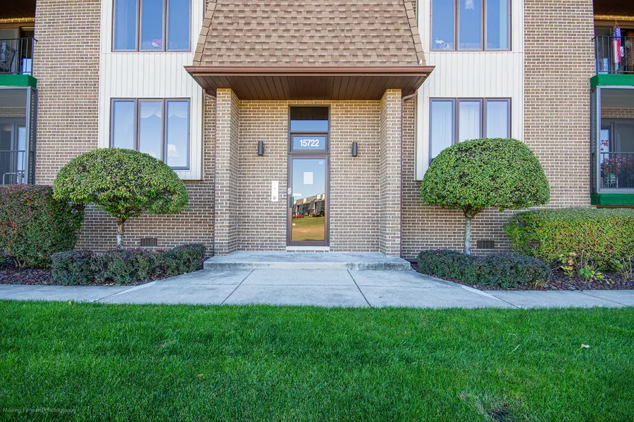15722 Old Orchard Court #1E, Orland Park, IL 60462 - Image #2