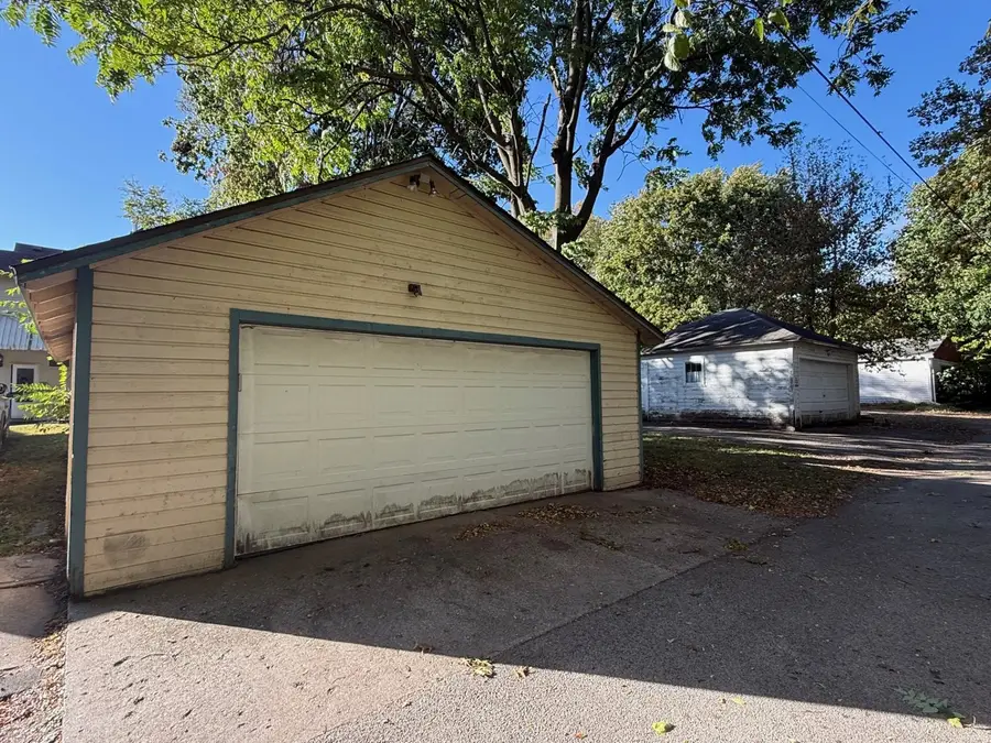 408 S Gardiner Avenue, Rockford, IL 61104 - Image #2