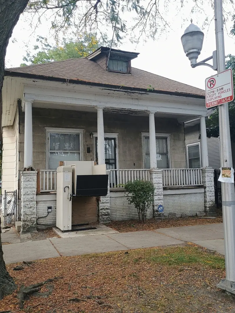 7928 S Dobson Avenue, Chicago, IL 60619 - Image #1