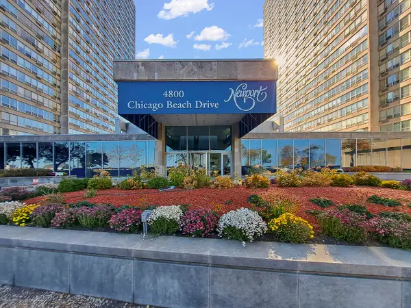4800 S Chicago Beach Drive #1001-02, Chicago, IL 60615