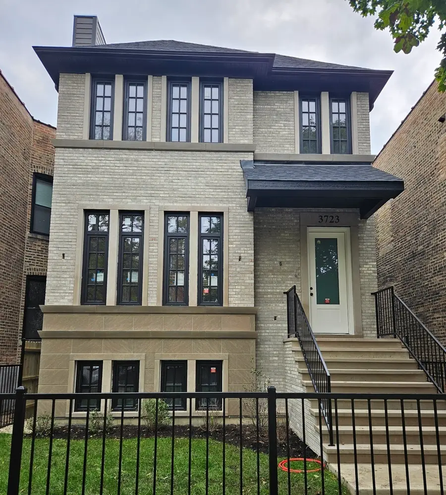 Address Withheld By Seller, Chicago, IL 60618 - Image #2
