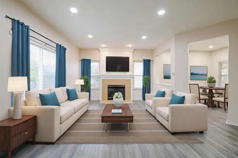 204 Aspen Circle, Gilberts, IL 60136 - Image #2