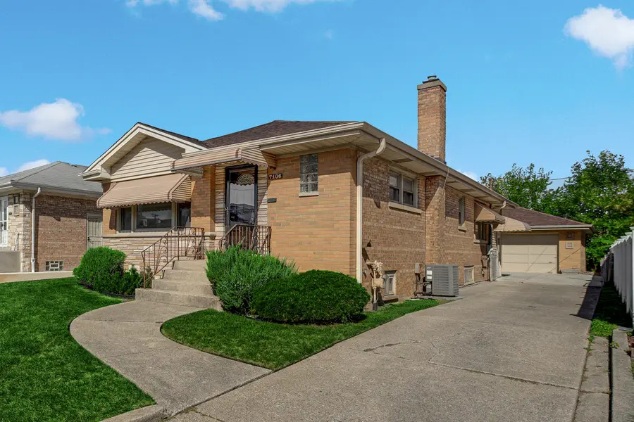 7106 W Devon Avenue, Chicago, IL 60631 - Image #2