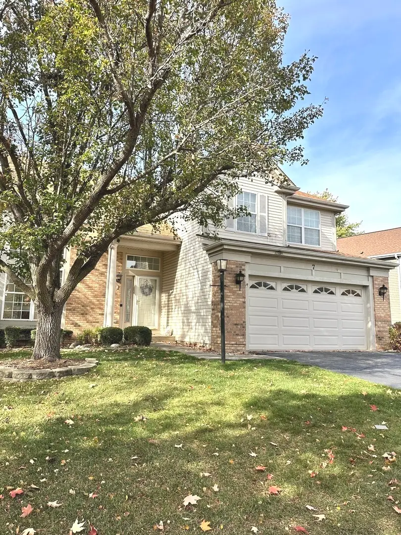 7 Royal Oak Court, Lake In The Hills, IL 60156 - Image #2