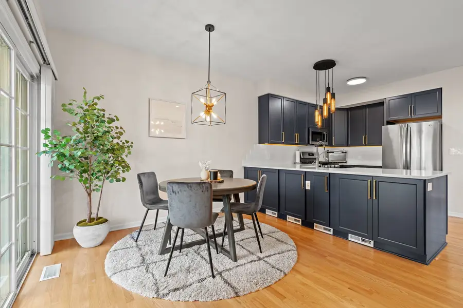 1240 Walnut Glen Drive, Crystal Lake, IL 60014 - Image #3