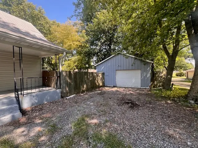 300 N Maltby Street, Waynesville, IL 61778 - Image #3