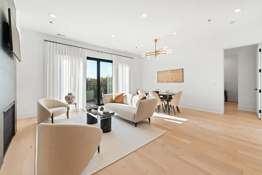 Address Withheld By Seller, Chicago, IL 60660 - Image #3