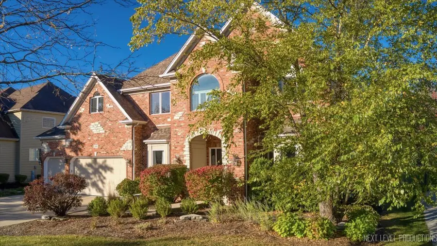 2441 Bird Lane, Batavia, IL 60510 - Image #2