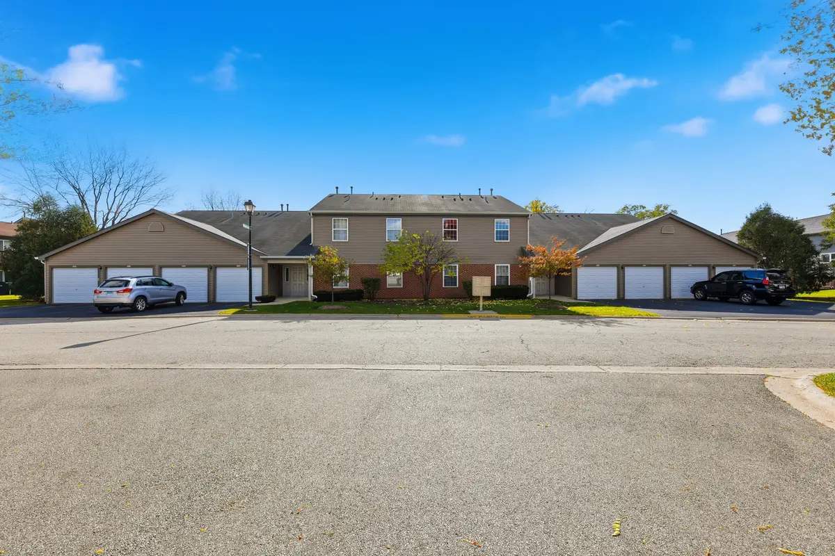 767 E Whispering Oaks Drive #767, Palatine, IL 60074 - Image #1