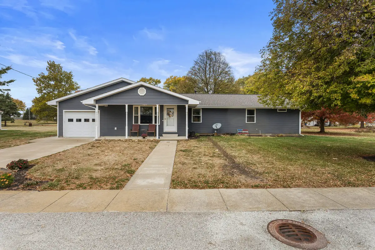 110 5th Street, Ivesdale, IL 61851 - Image #1