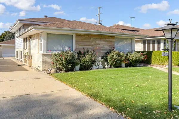 8556 N Oriole Avenue, Niles, IL 60714