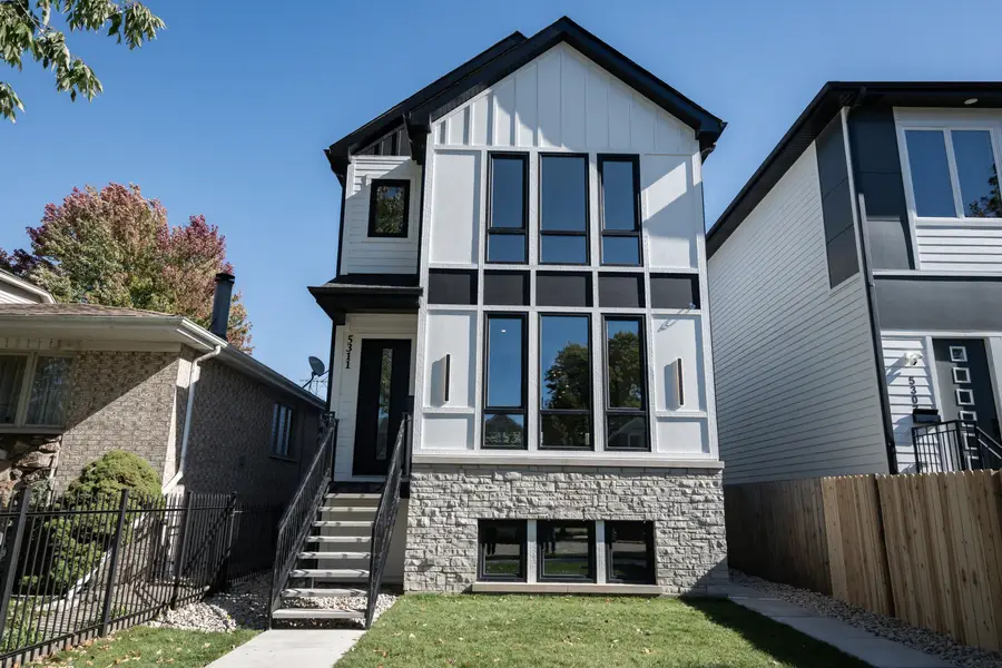 5311 N Mcvicker Avenue, Chicago, IL 60630 - Image #2