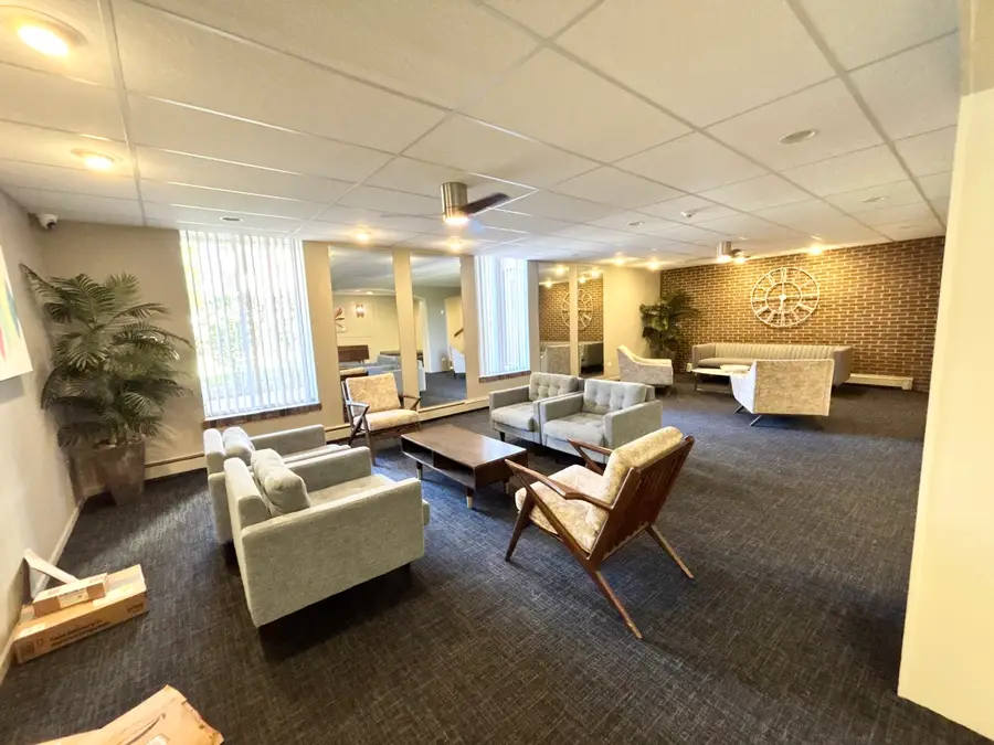 1321 S Finley Road #107, Lombard, IL 60148 - Image #2