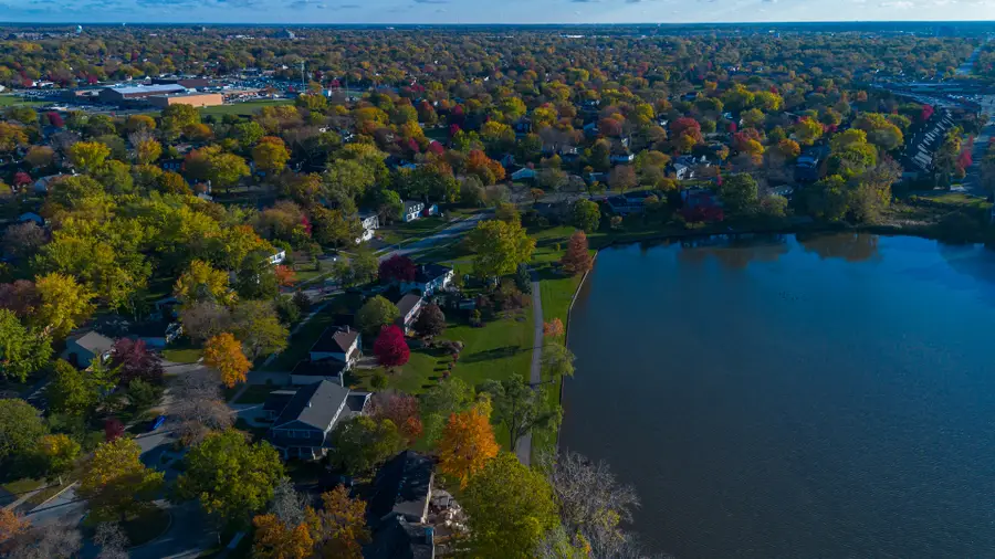 1057 W Peregrine Drive, Palatine, IL 60067 - Image #3