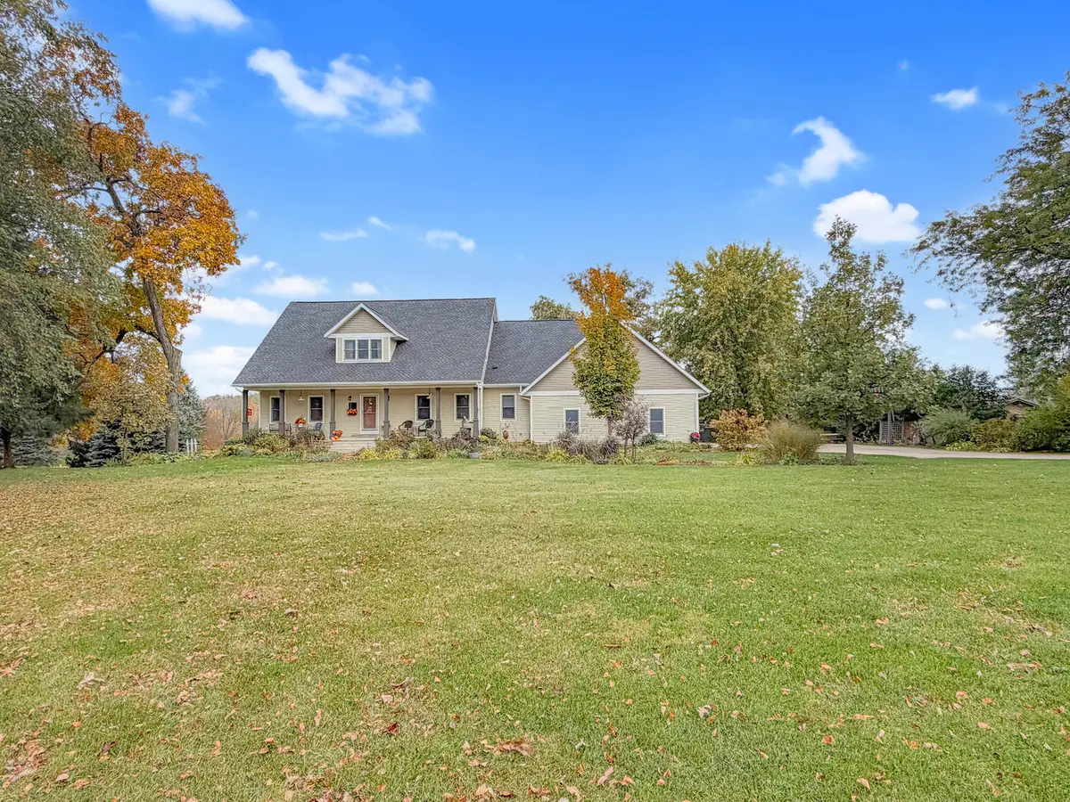 580 Delmar Drive, Freeport, IL 61032 - Image #1