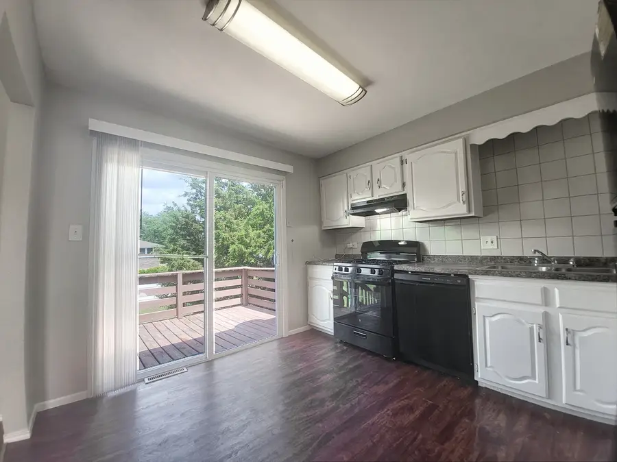 6230 Streamwood Lane, Matteson, IL 60443 - Image #3