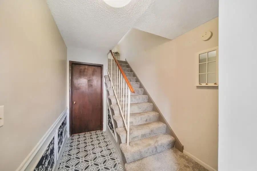 5208 Woodland Drive #A, Oak Forest, IL 60452 - Image #3