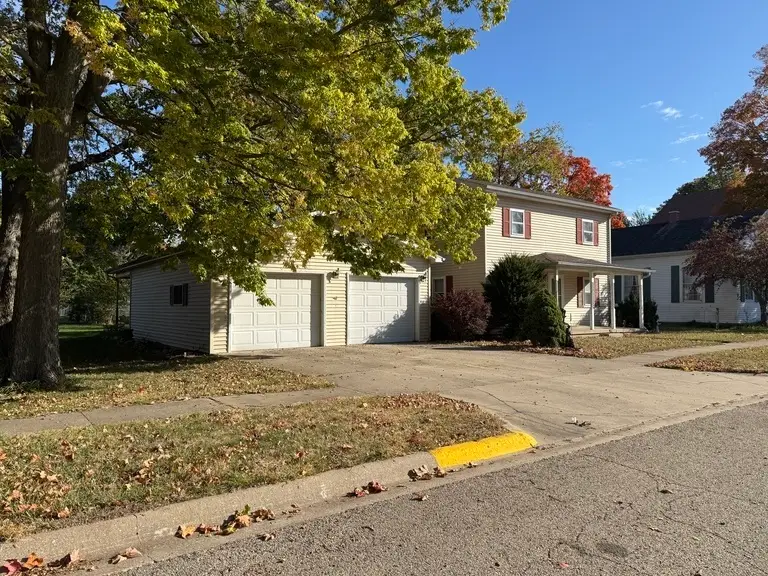 430 E Court Street, Hennepin, IL 61327 - Image #2