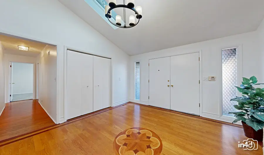 2821 Covert Road, Glenview, IL 60025 - Image #2