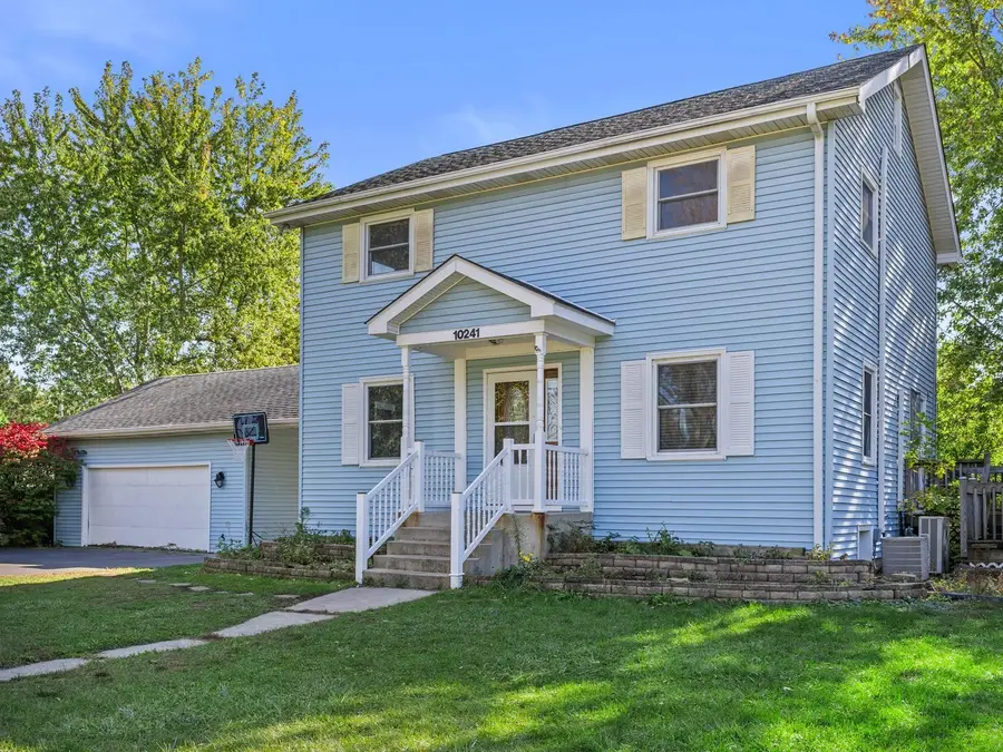 10241 W Bairstow Avenue, Beach Park, IL 60087 - Image #2