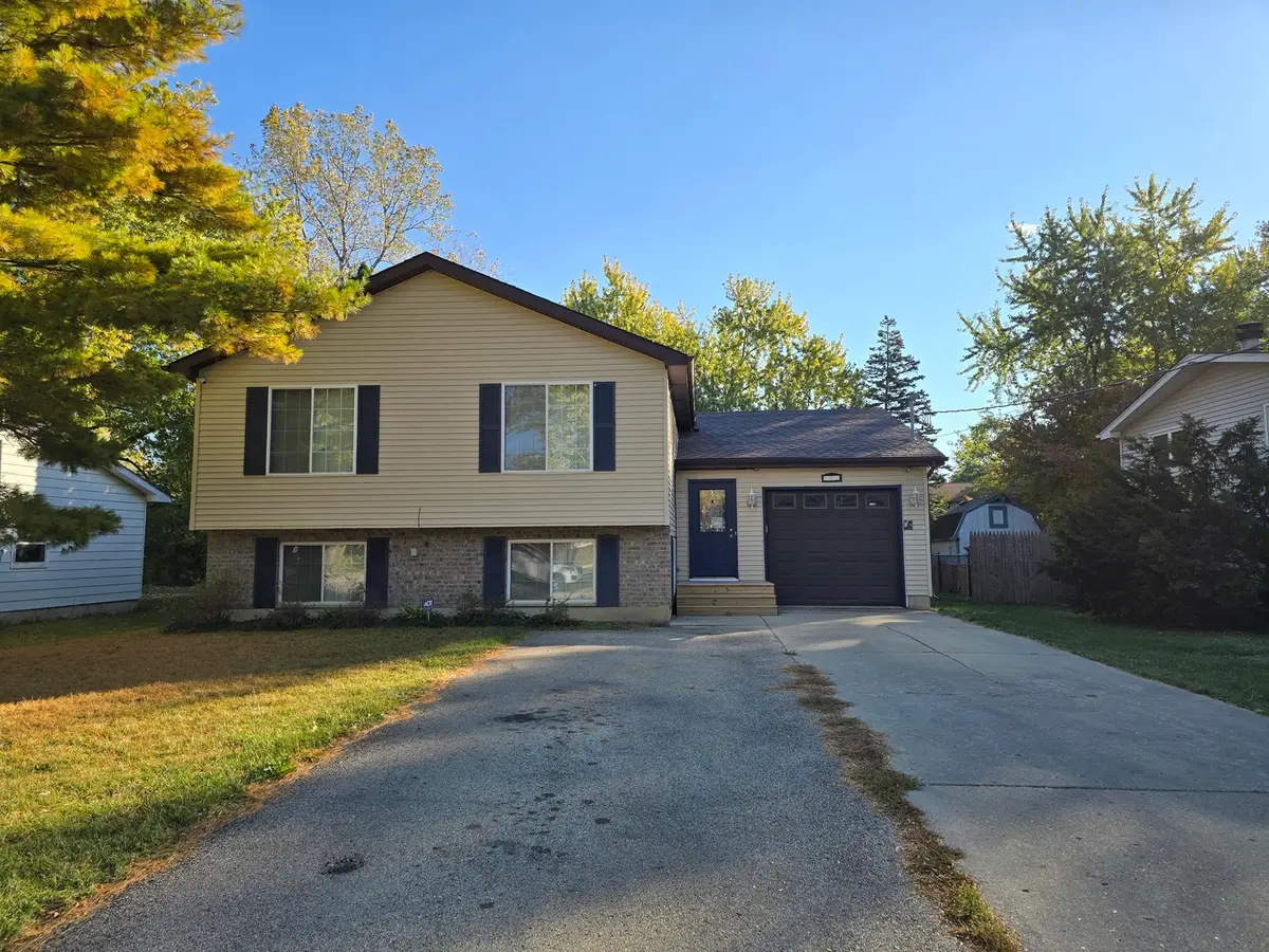 38055 N Russell Avenue, Beach Park, IL 60087 - Image #1