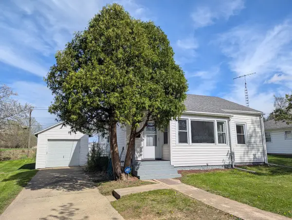 1485 S Burchard Avenue, Freeport, IL 61032