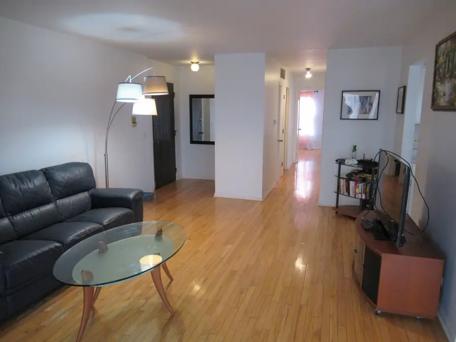 1050 Driftwood Court #B1, Wheeling, IL 60090 - Image #3