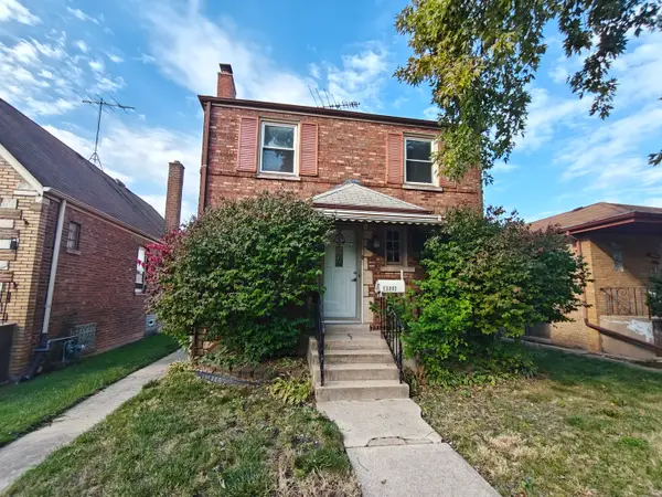 13842 S School Street, Riverdale, IL 60827