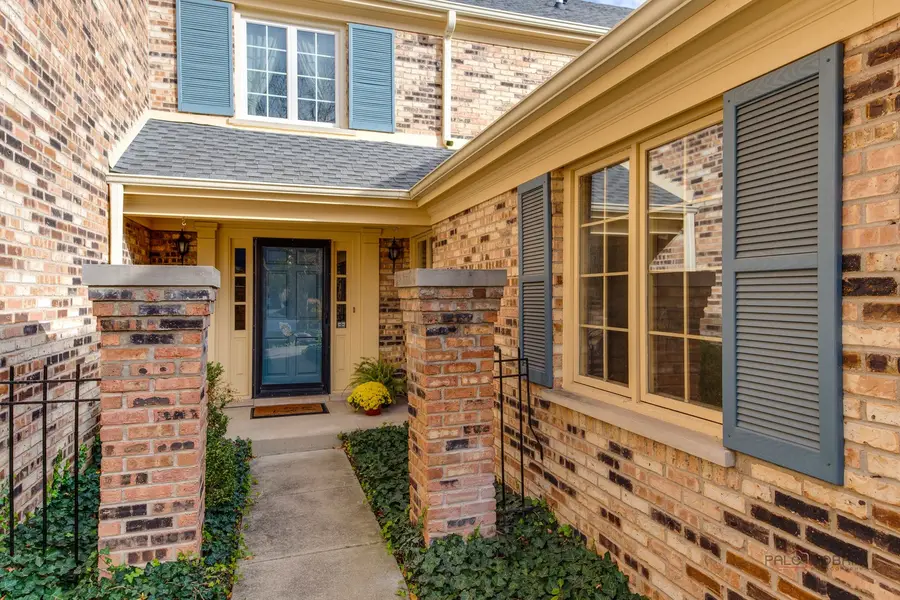 20 The Court Of Island Point, Northbrook, IL 60062 - Image #2