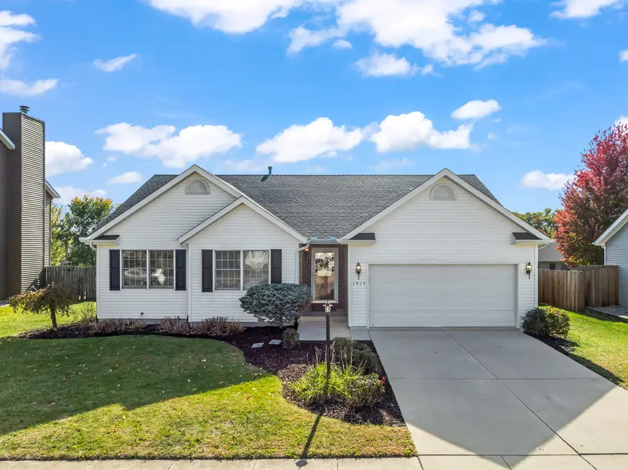 1914 Cobblestone, Washington, IL 61571 - Image #3