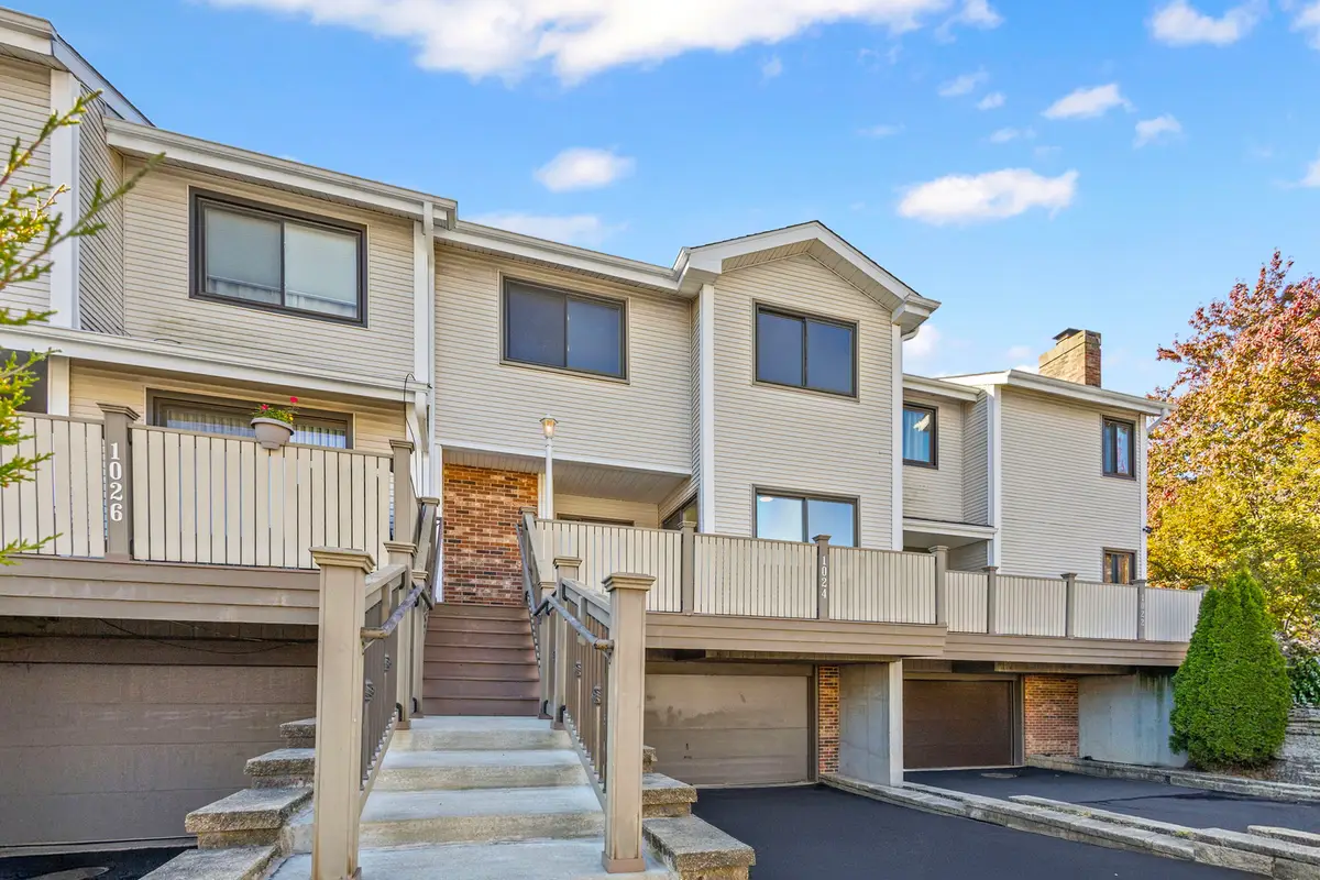 1024 Sussex Drive, Northbrook, IL 60062 - Image #1