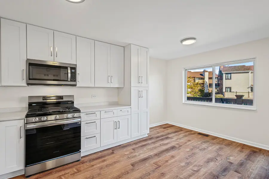 1024 Sussex Drive, Northbrook, IL 60062 - Image #3