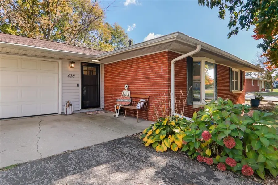 438 Standish Drive, Bloomington, IL 61704 - Image #3