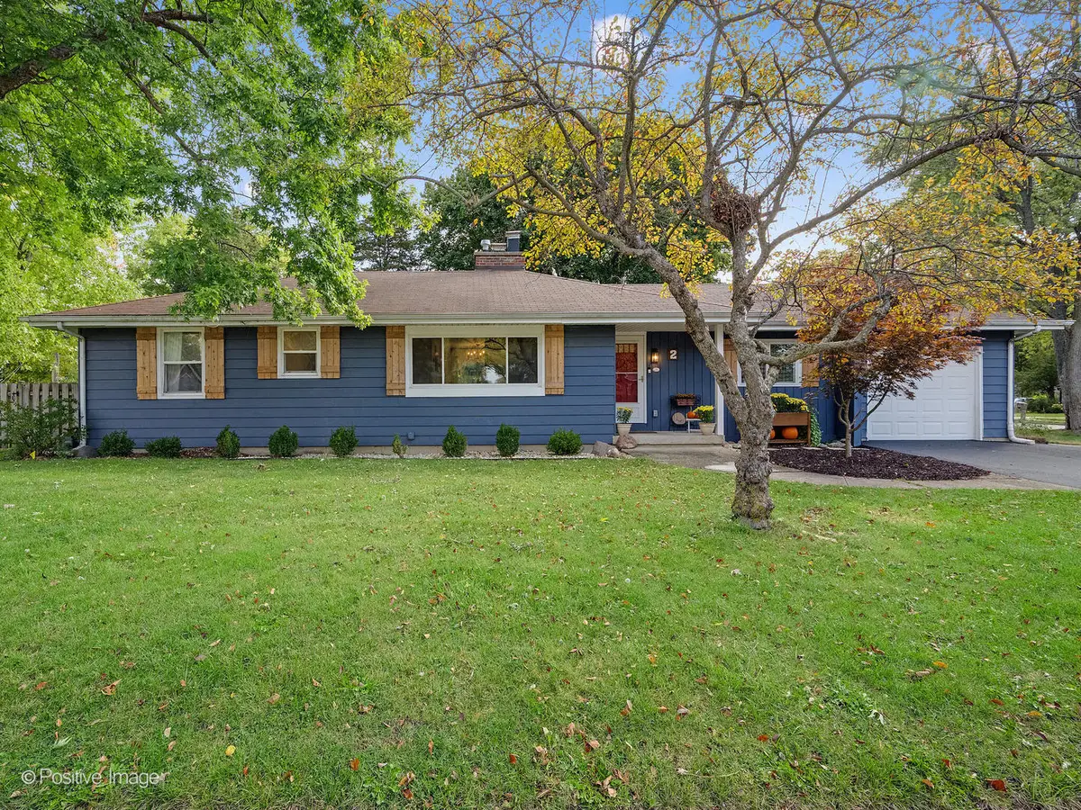 2 Sunset Lane, Algonquin, IL 60102 - Image #1