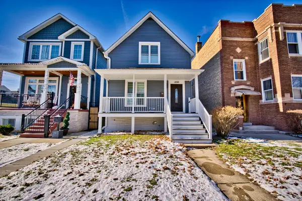 Address Withheld By Seller, Chicago, IL 60630