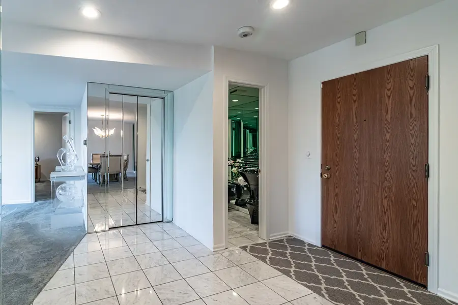 400 E Dundee Road #207C, Buffalo Grove, IL 60089 - Image #3