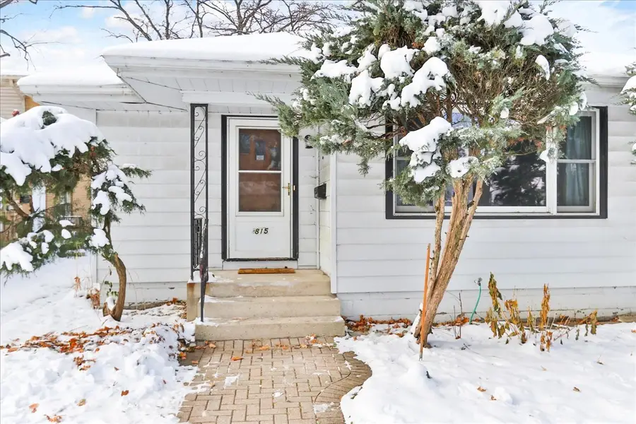 815 N Ellsworth Street, Naperville, IL 60563 - Image #2