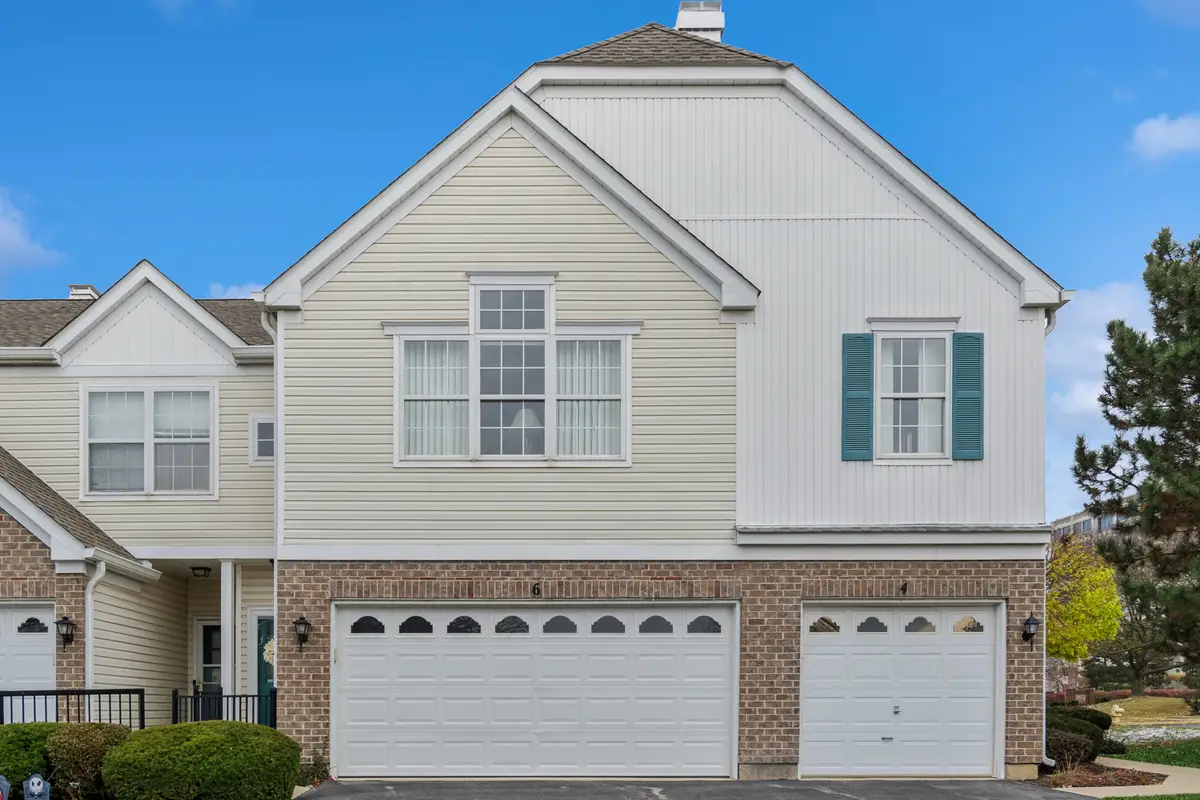 6 Arboretum Drive, Lombard, IL 60148 - Image #1