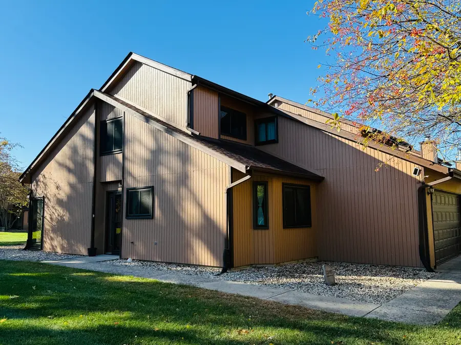 1209 Lakewood Drive #D, Morris, IL 60450 - Image #2