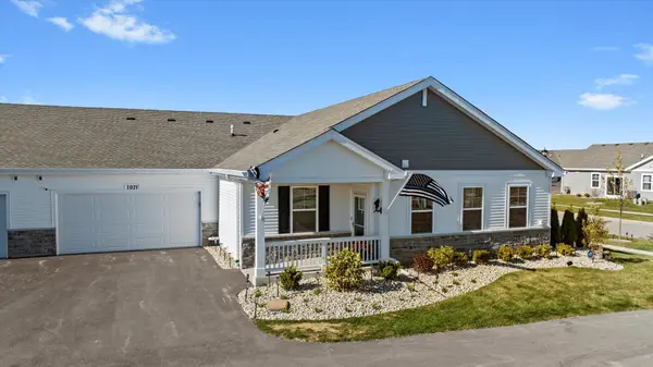 1071 Williamsburg Street, Pingree Grove, IL 60140