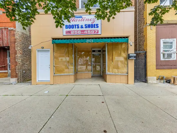 2921 S 49th Avenue, Cicero, IL 60804